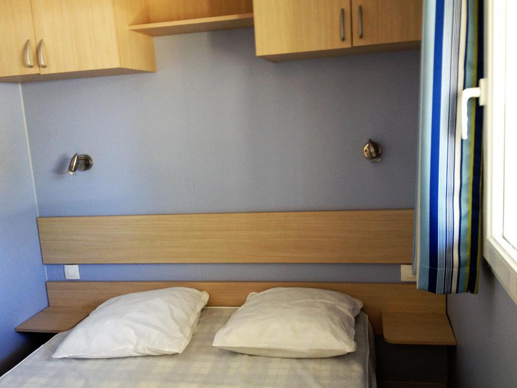 Mobil Home De Patricia Et Franck Narbonne-Plage Exterior photo