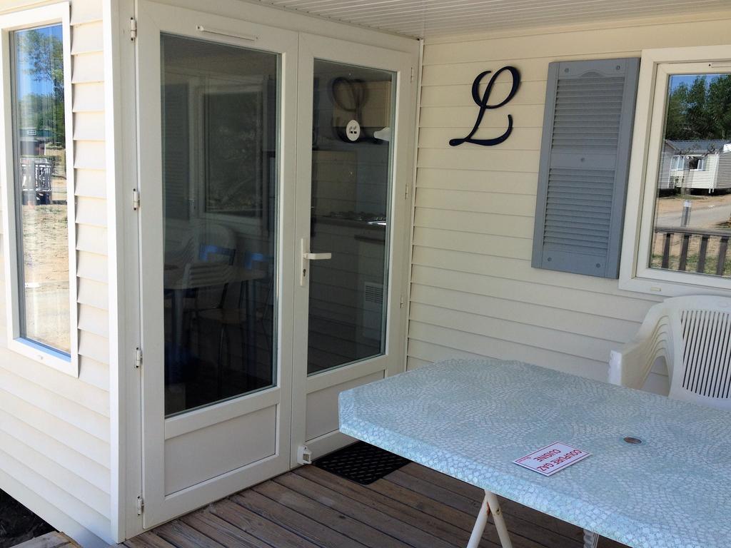Mobil Home De Patricia Et Franck Narbonne-Plage Exterior photo